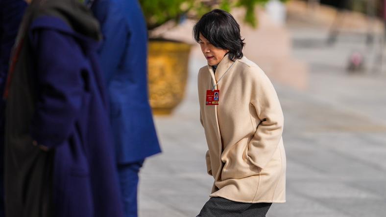 我并不反感董大姐